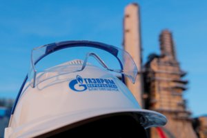 „Gazprom“ išsiuntė savo specialų laivą veikiausiai pabaigti tiesti „Nord Stream 2“