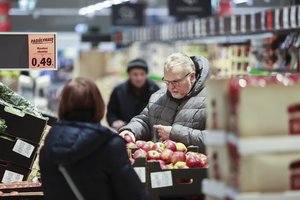 Dėl koronaviruso įspėja laukti naujų maisto produktų kainų