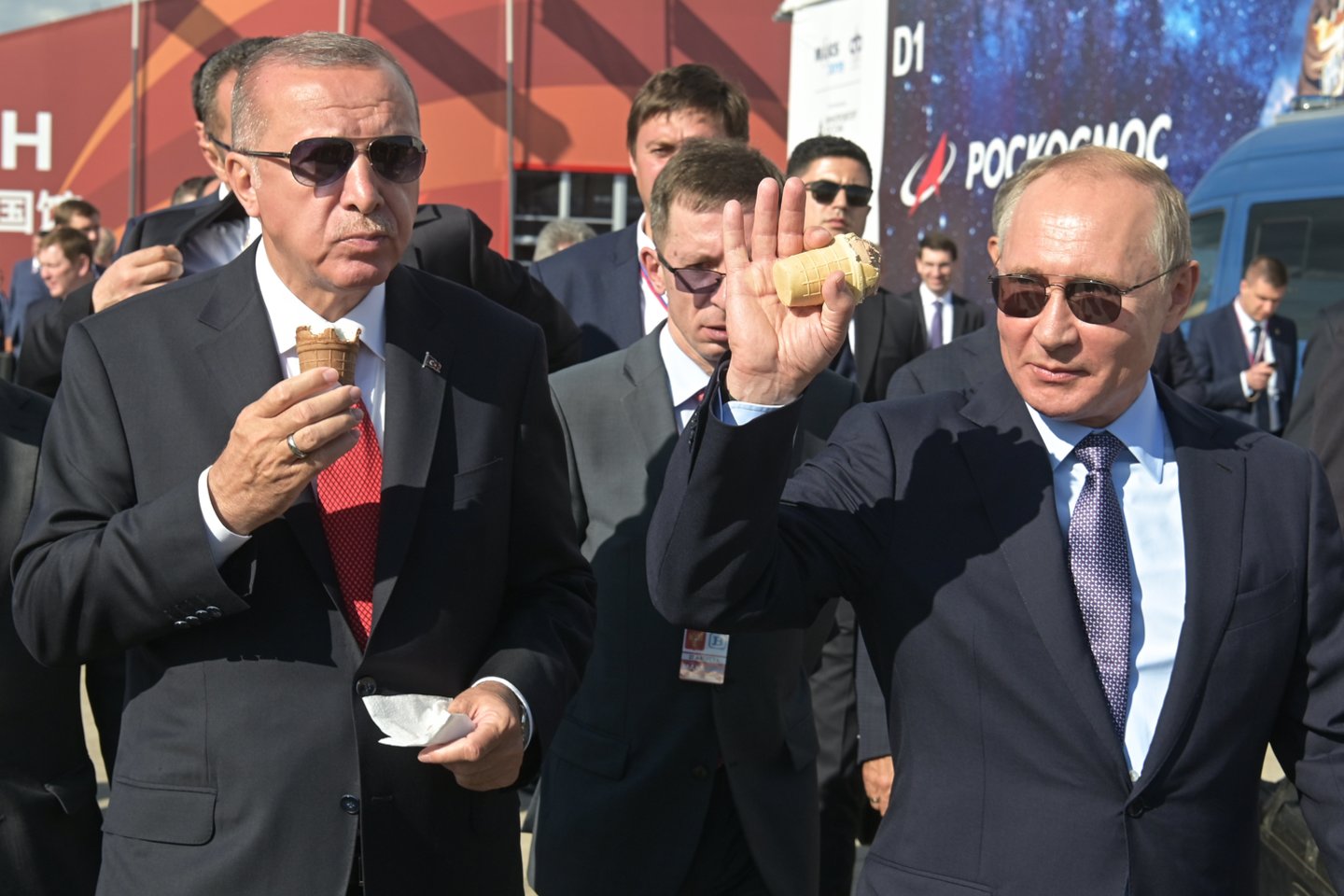 ​Prieš ketvirtadienį numatytą Recepo Tayyipo Erdogano vizitą į Maskvą jų santykius temdo tamsūs debesys dėl įtampos Sirijoje.<br>Sputnik/Scanpix nuotr.