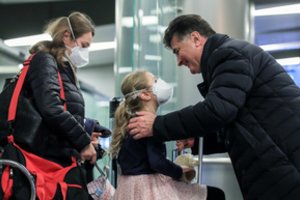 Koronaviruso įkaitais tapusiems italams uždarius mokyklas – netikėtas iššūkis