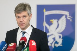 S. Skvernelis pareiškė, kad D. Jauniškis galėtų VSD vadovauti antrą kadenciją