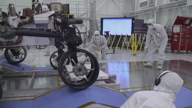 NASA pristatė naują marsaeigį – į misiją Marse keliaus su dvejomis užduotimis