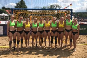 Lietuvos paplūdimio rankinio moterų rinktinė kelialapio į Europos čempionatą sieks Graikijoje