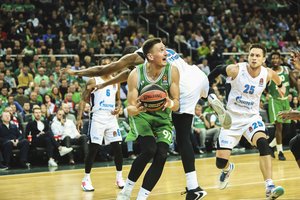 Eurolygos 28-asis turas: pasimetę „Žalgirio“ lietuviai, nenustygstantis A. Gudaitis ir 17 taškų užkeikimas