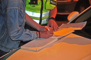 Automobilyje svetimais numeriais – girtas vairuotojas 