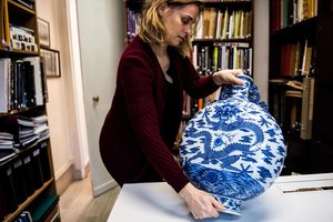 18-ojo amžiaus kinų porceliano butelis aukcione parduotas už 4,1 mln. eurų