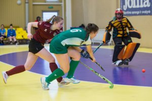 Moterų riedulio čempionate kova vyko tik dėl antrosios vietos