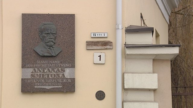 Aiškėja, kur Vilniuje stovės paminklas prezidentui A. Smetonai