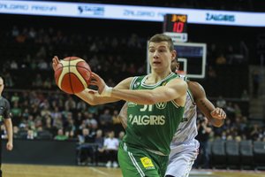 R. Jokubaičio karjeros „Žalgiryje“ rungtynės vainikuotos LKL lyderių pergale Utenoje
