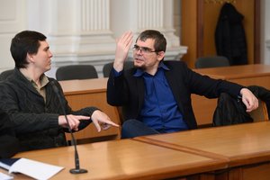 Vitalijaus Cololo teismuose nebeminės, jo bičiuliams – bloga žinia