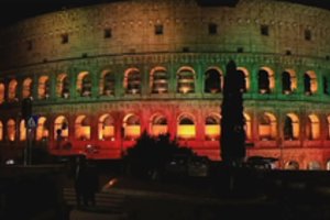 Kovo 11-osios proga Koliziejus Romoje nušvito Lietuvos vėliavos spalvomis