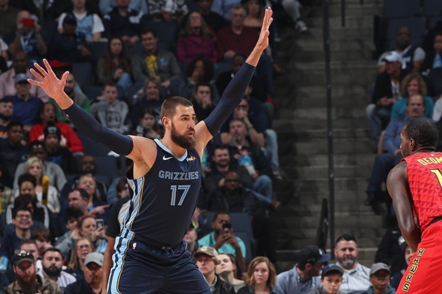 J.Valančiūnas įvertino atsargumo priemonės dėl koronaviruso.<br>Twitter nuotr.