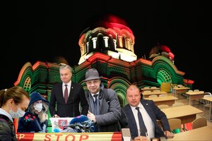 Penktadienį, 13-ąją, Lietuva pabudo pasikeitusi: viskas, ką turite žinoti apie įsigaliojusius draudimus