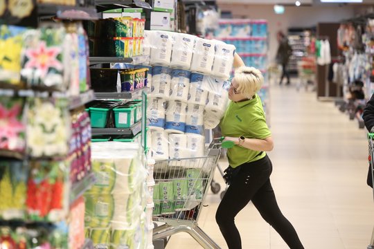 Pardavėjai neatlaiko ne tik krūvio – graibsto nedarbingumo pažymas ir dėl kitų priežasčių