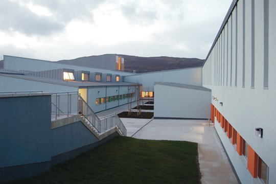 Milfordo (Airija) kaimo Loreto bendruomenės mokykla, kurioje mokosi daugiau nei 700 mokinių. .<br>R. Kavanagh nuotr.