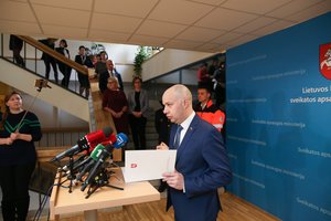 A. Veryga jau prakalbo reikalavimais: ką privalo daryti kiekvienas, o ko – šiukštu negalima