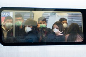 Italijoje užfiksuota 3,5 tūkst. naujų koronaviruso atvejų, Ispanijoje griežtai ribojamas judėjimas