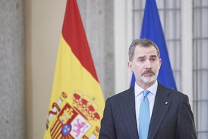 Ispanijos karalius atsiribojo nuo naujo skandalo sūkuryje atsidūrusio tėvo