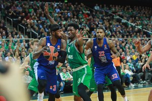 „Olympiakos“ leido komandos legionieriams vykti namo