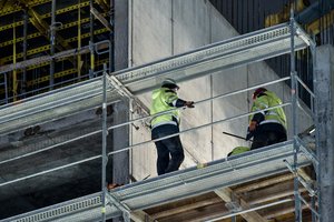 Apribojimai skaudžiai paveiks statybininkus: ragina Vyriausybę imtis ryžtingų veiksmų