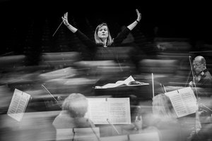 Pandemija daužo garsenybių lūkesčius: naujienos apie Mirgos Gražinytės ligą