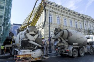 Betonas į svarbų objektą keliavo painiais keliais