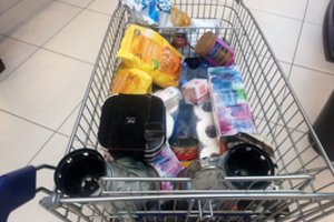 Kilus būtinybei, galimas būtinųjų prekių kainų reguliavimas