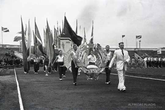 Paradas Vilniaus „Žalgirio“ stadione 1956 metais