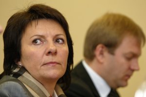 Viešbučių ir restoranų darbuotojai patys prašosi būti atleidžiami