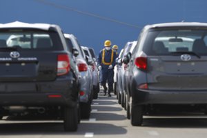 „Toyota“ atnaujino keturių Kinijoje įsikūrusių gamyklų veiklą