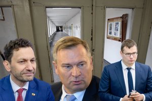 Daugų gimnazijos mokytojai mero A. Vrubliausko įsakui nepasidavė