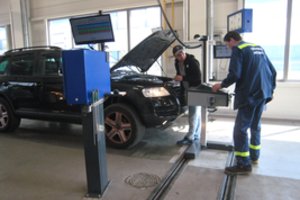 Informuoja vairuotojus, kuriems baigiasi techninės apžiūros galiojimas: kaip elgtis