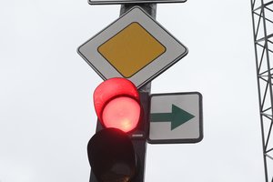 Žalios rodyklės grįžta į šviesoforines Klaipėdos sankryžas