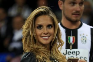 Bauginanti situacija: „Juventus“ gynėjas virusu užkrėtė savo nėščią merginą