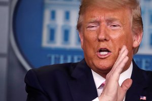 D. Trumpas vietoje G-7 susitikimo Kemp Deivide surengs vaizdo konferenciją