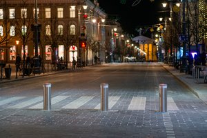 Vilniui – vargas dėl angliškų stulpelių: per mažiau nei porą metų remontavo jau 12 kartų