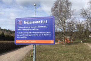 Apgulusiems vaikų žaidimų aikšteles nesusipratėliams – aiški žinia