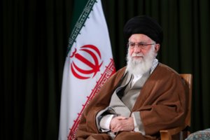 Koronaviruso siaubiamas Iranas atsisako vaistų iš JAV – religinis lyderis įžvelgia sąmokslą