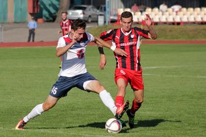 Vieninteliai ir paskutiniai Europoje: Baltarusijoje vyksta futbolo čempionatas