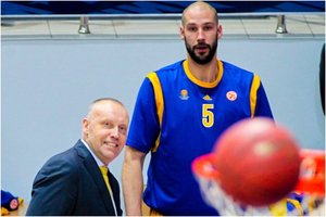 R. Kurtinaitis su „Chimki“ krepšininkais vėl pradėjo treniruotes