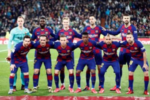 „Barcelona“ futbolininkai sutiko susimažinti atlyginimus