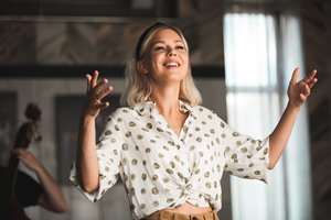 Monika Linkytė ir styginių kvintetas liekantiems namuose pristato nemokamą koncertą