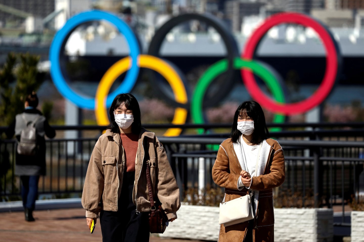 Koronavirusas – kliūtis Tokijo olimpinėms žaidynėms.<br>Reuters/Scanpix nuotr.