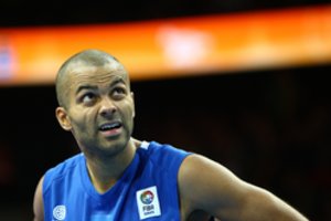 Tony Parkeris metė akmenį Eurolygai – paprašė baigti visus maitinti bereikalinga viltimi