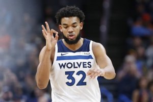 Karlo-Anthony Townso šeimoje – nerimas: mama susirgo koronavirusu ir paniro į komą