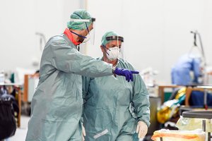 Kova su koronavirusu tik prasideda: Italija siūlo Lietuvai išmokti jos pamokas