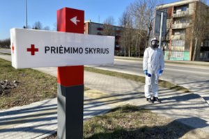 Baimė Ukmergėje: iš viso užsikrėtusių – jau 17, uždarytas „Sodros“ skyrius, dalis jo darbuotojų karščiuoja