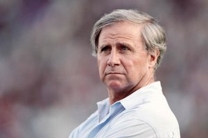 Išsekęs mirė buvęs Prancūzijos futbolo rinktinės treneris M. Hidalgo