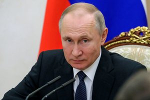 V. Putinas nurodė „Gazprom“ imtis antrojo dujotiekio iš Sibiro į Kiniją projekto