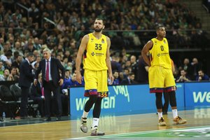 „Barcelona“ žaidėjai piktinasi – komandoje yra išdavikas: „Tu paliksi ekipą“